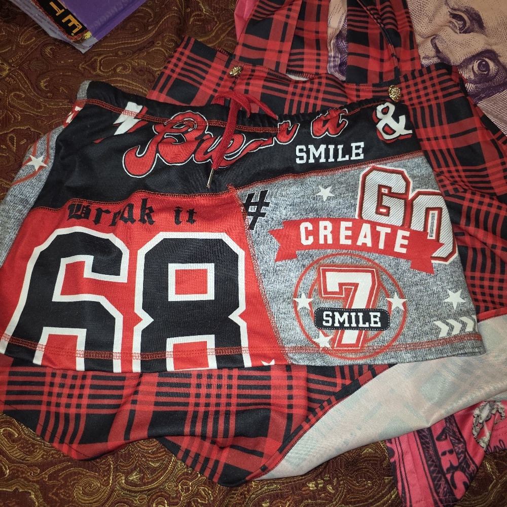 Shein Red Plaid & Graphic Patchwork Skirt & Top‎ Set – Size Large 5 Pieces